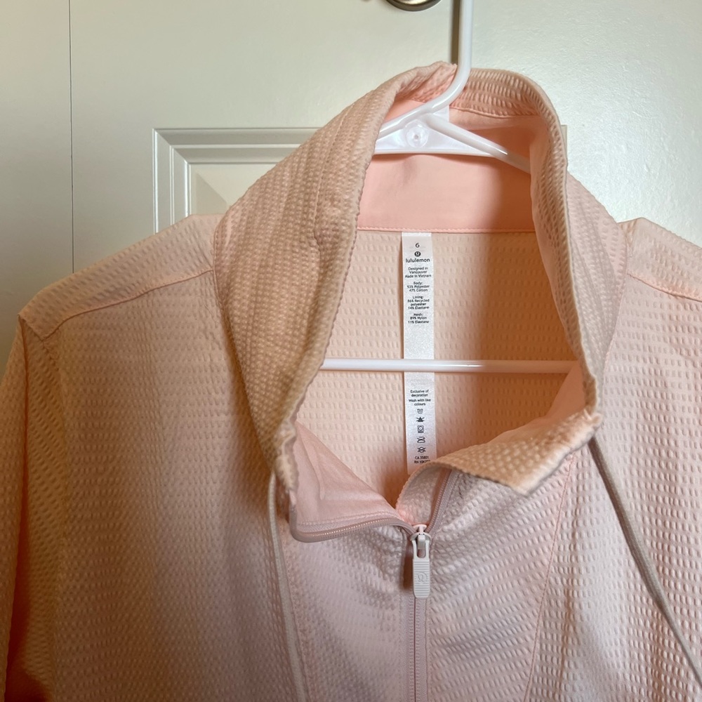 New Lululemon pink hoodie
